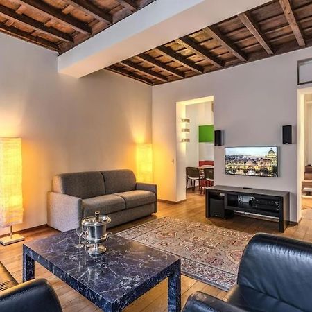 Domus Mondrian Luxury House Apartment Рим Екстериор снимка
