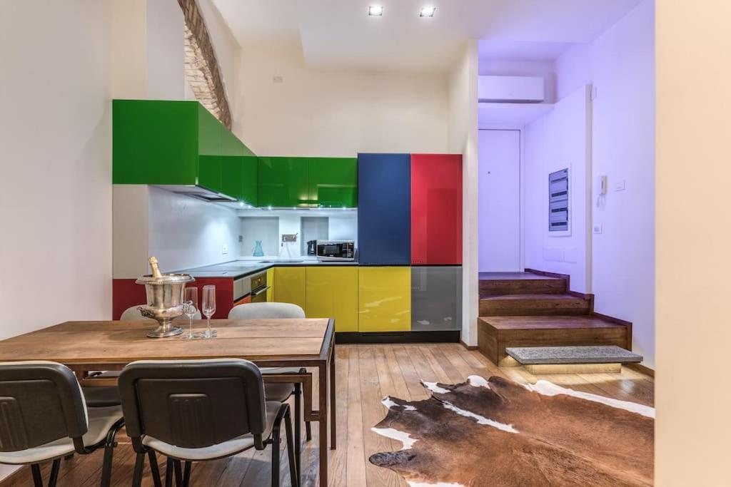 Domus Mondrian Luxury House Apartment Рим Екстериор снимка