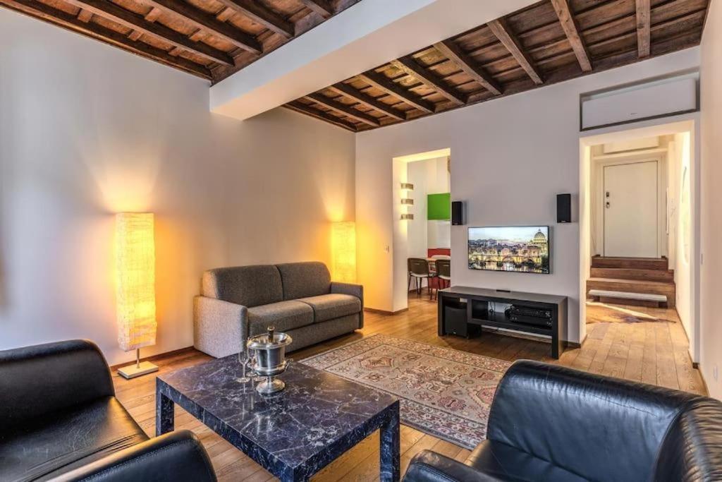 Domus Mondrian Luxury House Apartment Рим Екстериор снимка